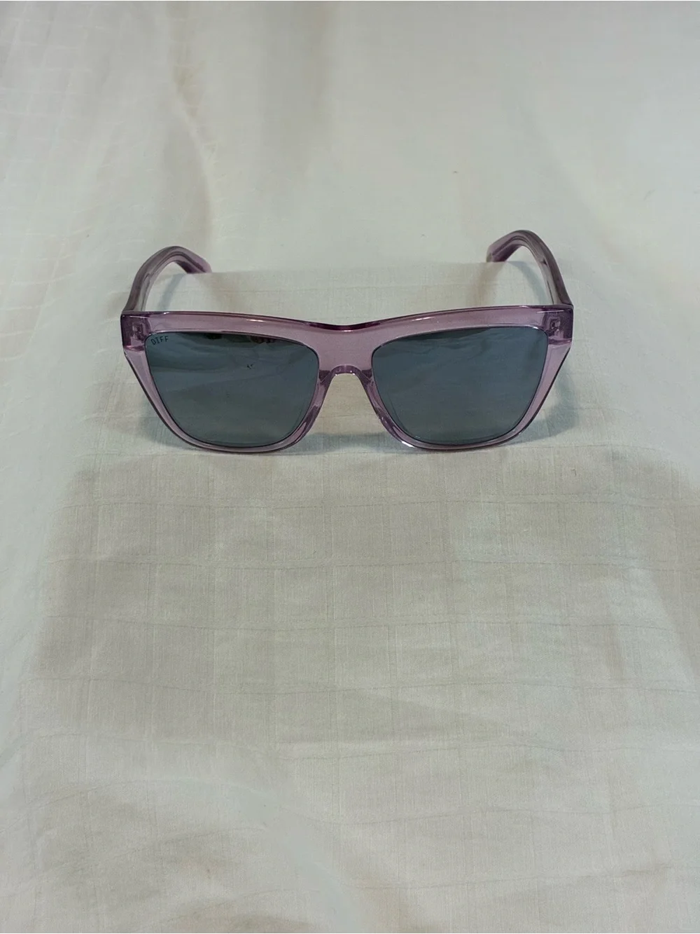 Diff Eyewear Lavender Transparent Frame Sunglasses with Gray Lenses